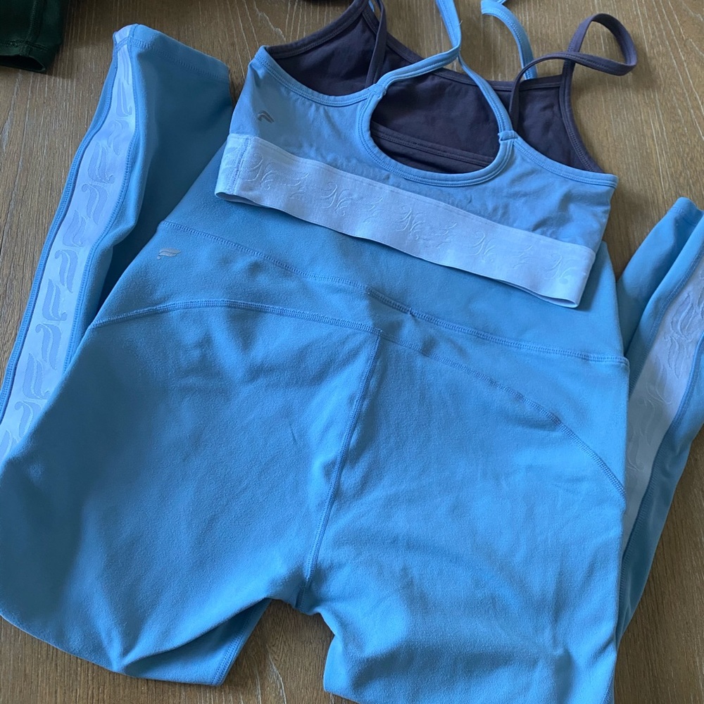 Fabletics set